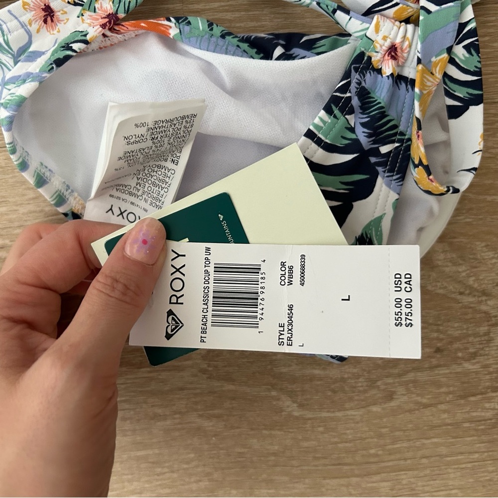 NWT roxy bikini top - Picture 6 of 8